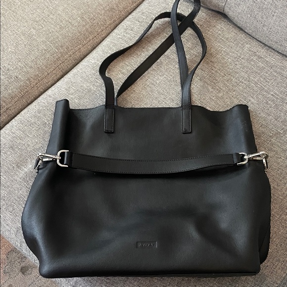 Away Handbags - Away Black Leather Travel Tote Bag
